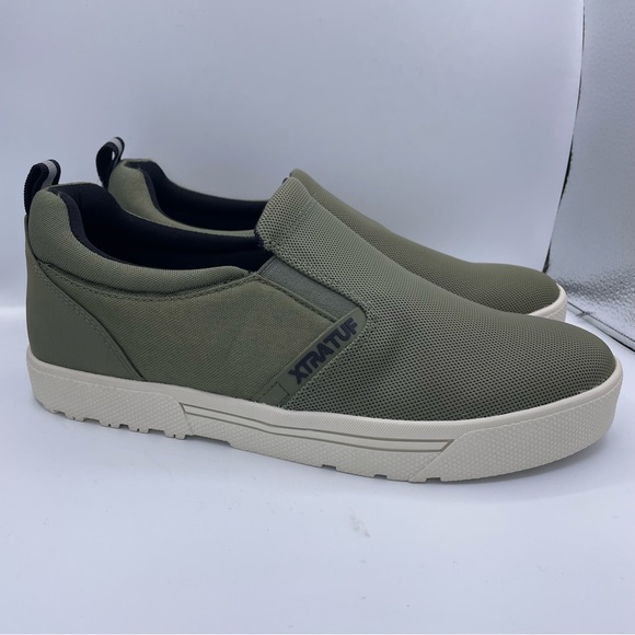 XTRATUF mens Topwater slip on shoes Size 9.5M